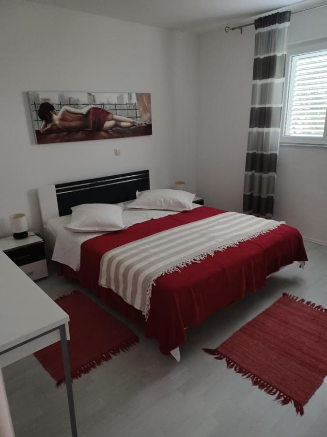 Apartmani Ivic Paka Rab Banjol Eksteriør billede
