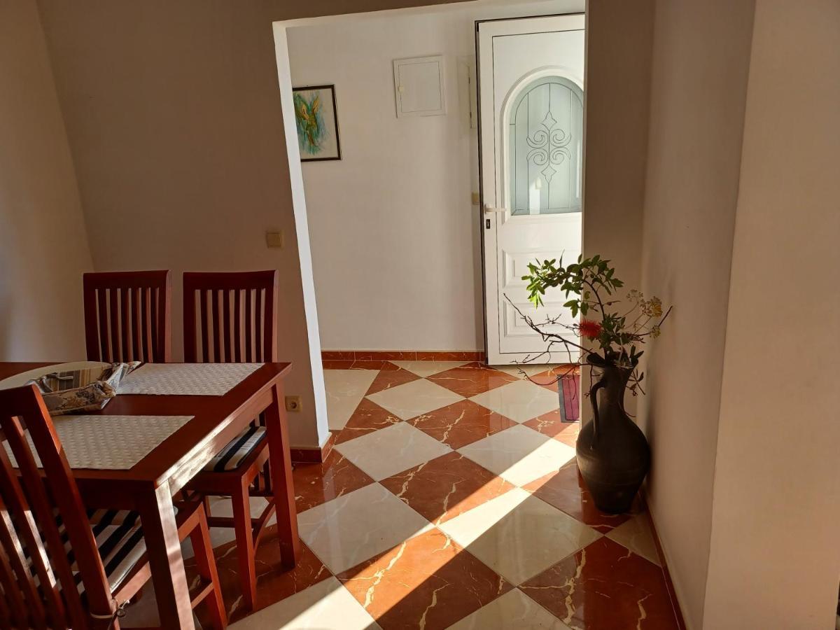 Apartmani Ivic Paka Rab Banjol Eksteriør billede