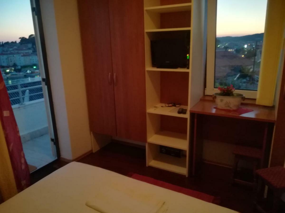 Apartmani Ivic Paka Rab Banjol Eksteriør billede